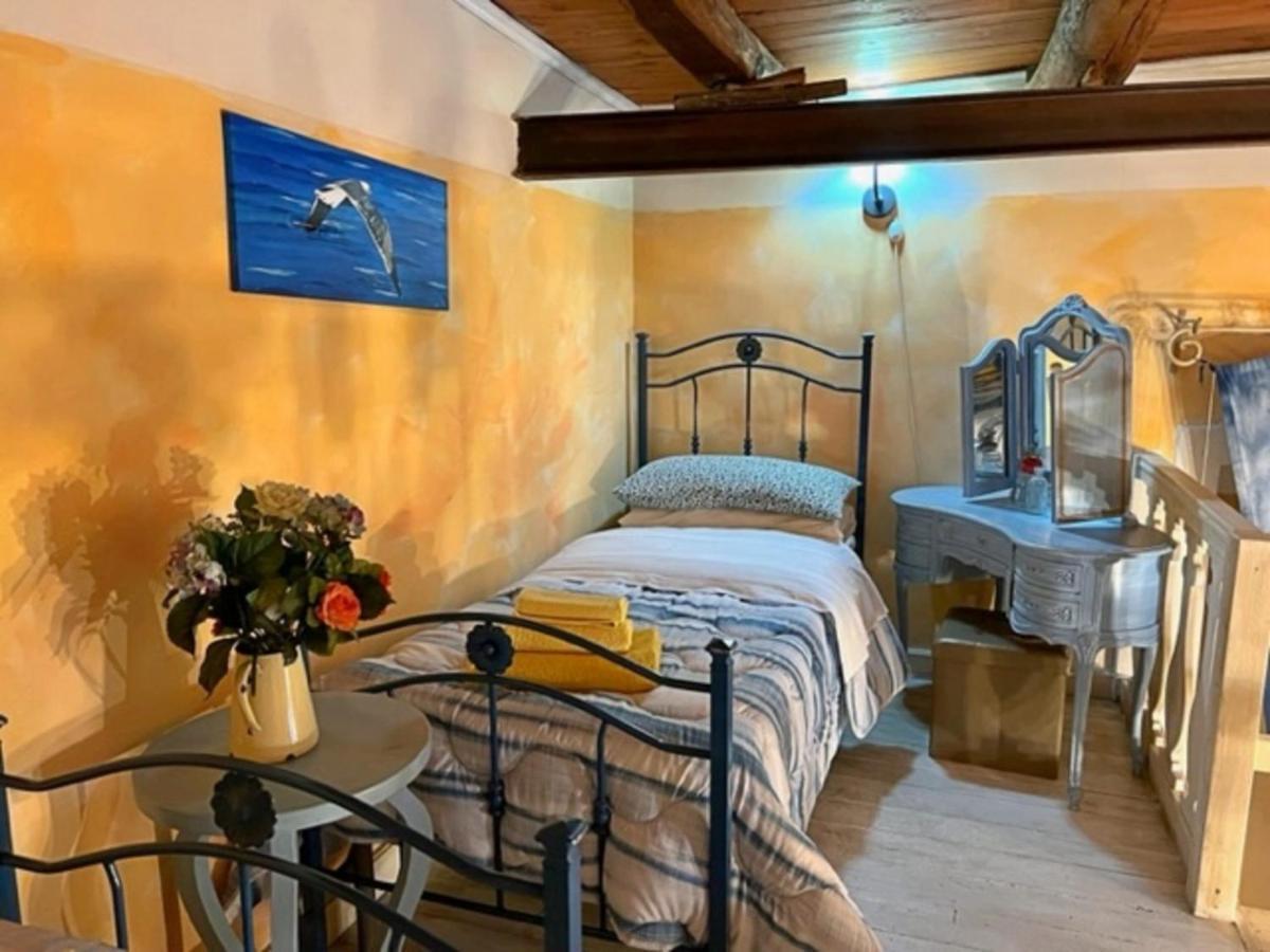 Casa Ra Bella Mbriana Apartment Napoli Bagian luar foto